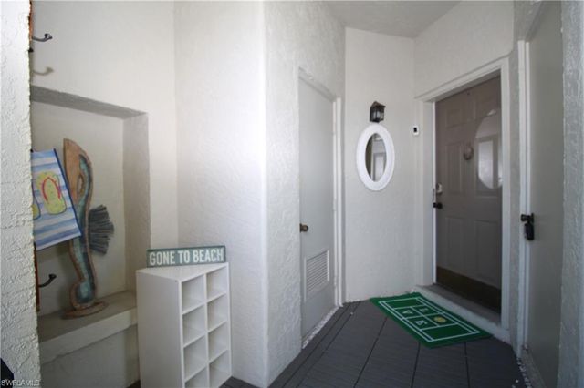 3323 Olympic DR 712, Naples, FL 34105