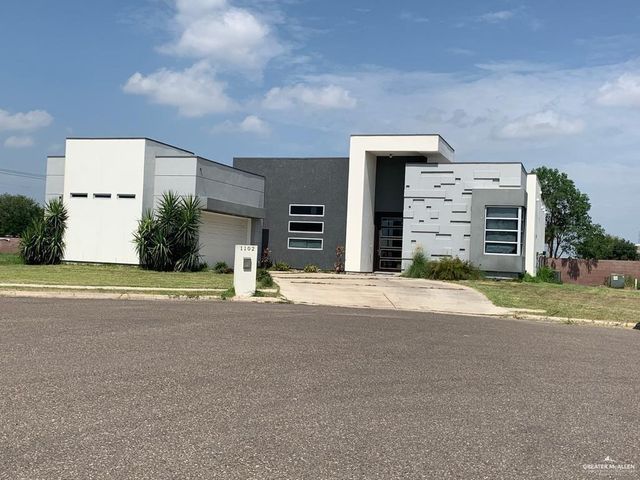 1102 Flamingo Avenue, Mission, TX 78572