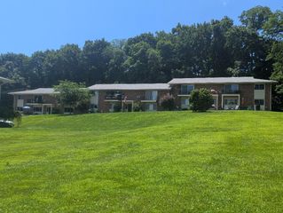 675 Rt 6 Mahopac NY 10451 Route 6 F 12, Mahopac, NY 10541
