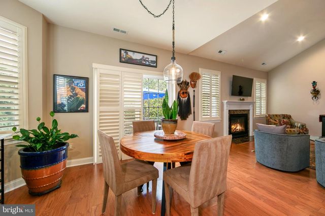 2 ALVERLEY CIR, Medford, NJ 08055