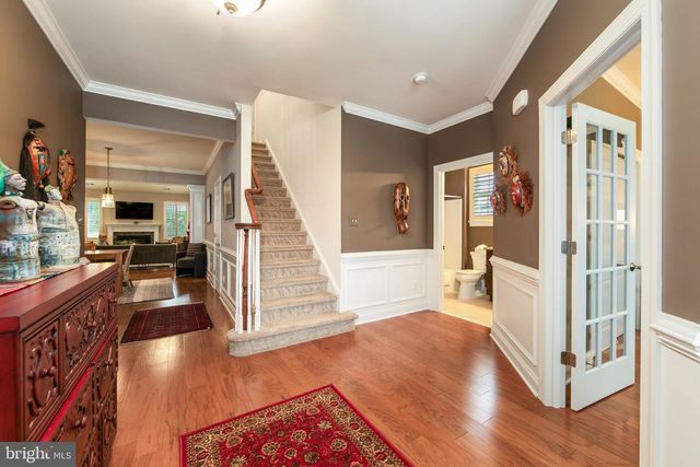 2 ALVERLEY CIR, Medford, NJ 08055