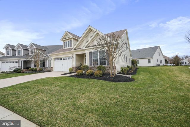 2 ALVERLEY CIR, Medford, NJ 08055