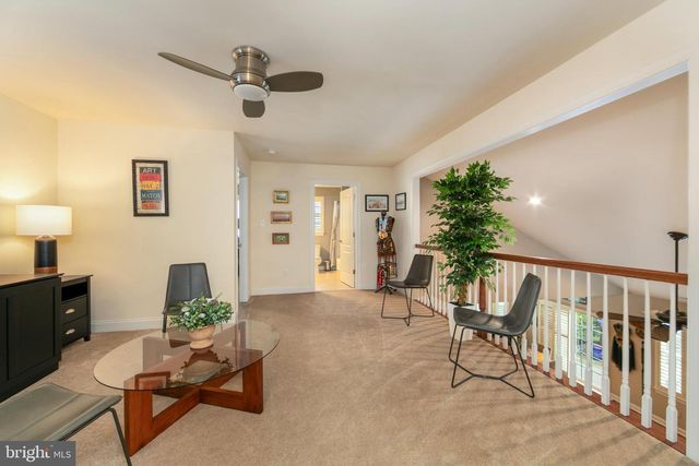 2 ALVERLEY CIR, Medford, NJ 08055