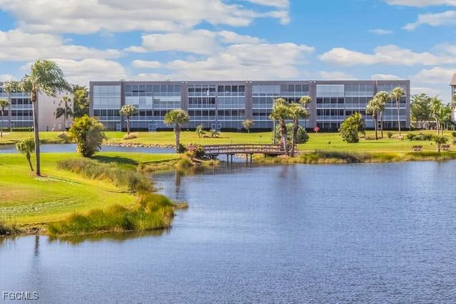 14891 Hole In One CIR 210, Fort Myers, FL 33919