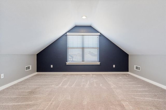 1100 Canyon Gate Drive, Siloam Springs, AR 72761