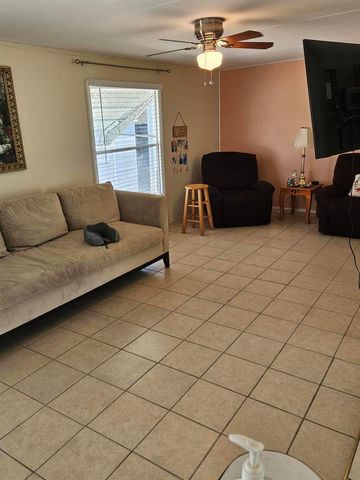 8550 SW 20th Street, Davie, FL 33324