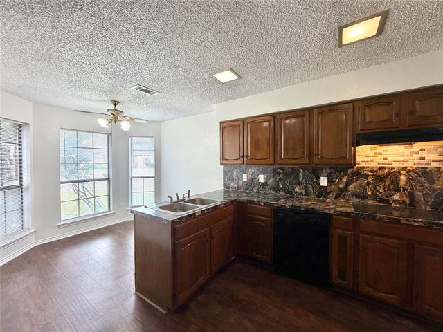 13339 Fall Manor Drive, Dallas, TX 75243