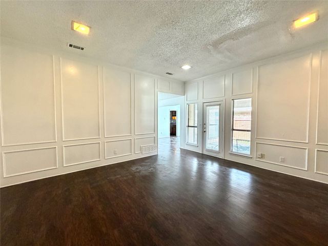 13339 Fall Manor Drive, Dallas, TX 75243