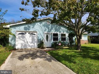 29 BEACH DR, Little Egg Harbor Twp, NJ 08087