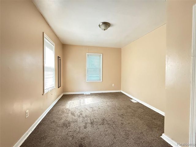 7248 Hupp Avenue, Warren, MI 48091