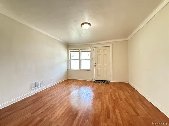 7248 Hupp Avenue, Warren, MI 48091