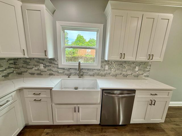 899 Barfield, Cowarts, AL 36321