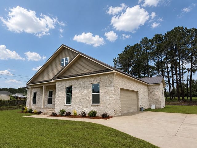 899 Barfield, Cowarts, AL 36321