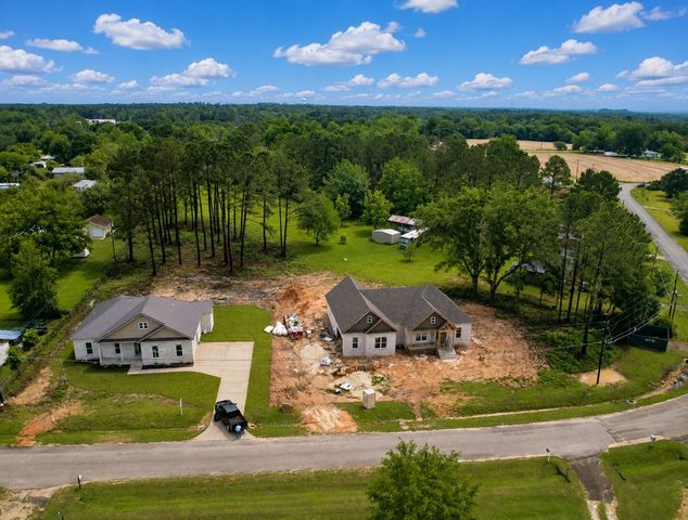 899 Barfield, Cowarts, AL 36321