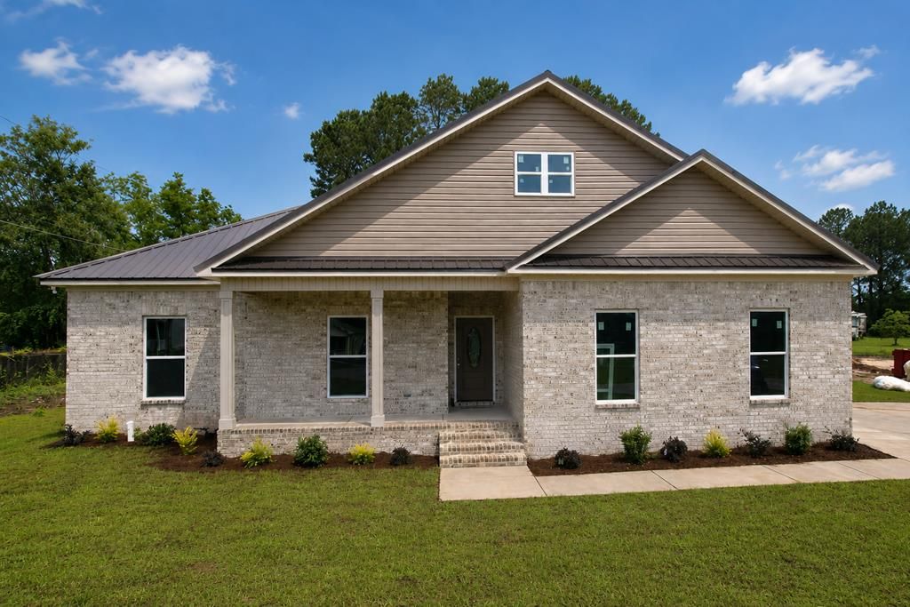 899 Barfield, Cowarts, AL 36321
