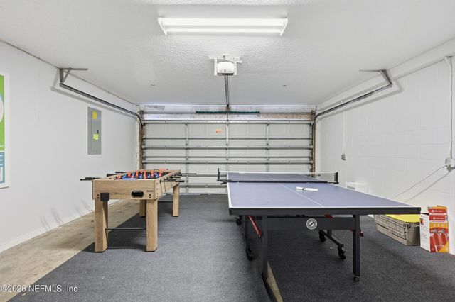 404 9TH Avenue N, Jacksonville Beach, FL 32250