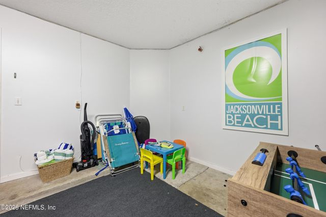 404 9TH Avenue N, Jacksonville Beach, FL 32250