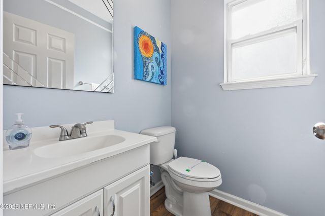 404 9TH Avenue N, Jacksonville Beach, FL 32250