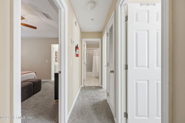 404 9TH Avenue N, Jacksonville Beach, FL 32250