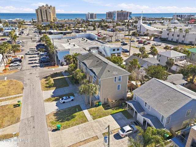 404 9TH Avenue N, Jacksonville Beach, FL 32250
