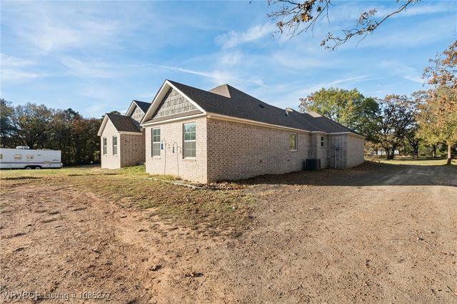 23288 Picturerock Road, Poteau, OK 74953