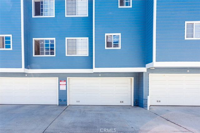 26105 Frampton Avenue C, Harbor City, CA 90710
