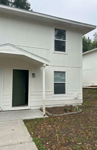 514 N Betty Jo Drive, Fayetteville, AR 72701