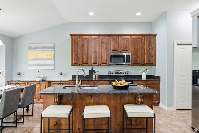 14623 S VISTA VALLEY DR, Draper, UT 84020