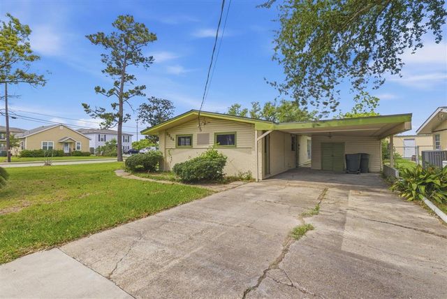 2224 Clooney Street, Lake Charles, LA 70601