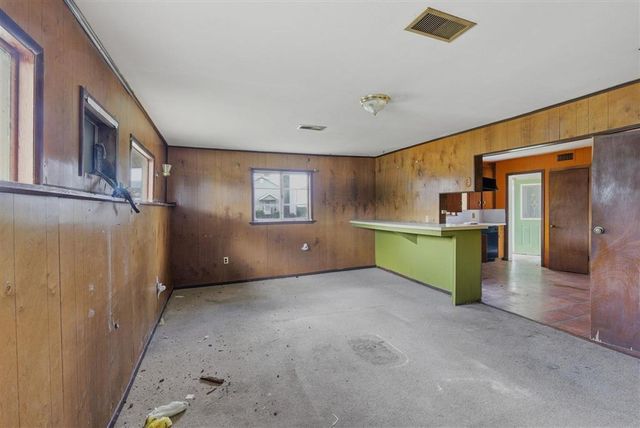 2224 Clooney Street, Lake Charles, LA 70601