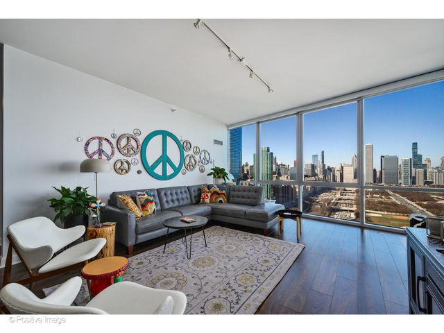 1201 S Prairie Avenue 3702, Chicago, IL 60605