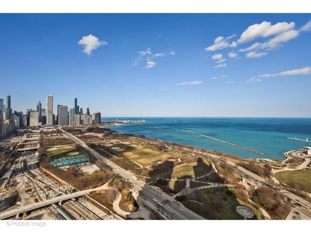 1201 S Prairie Avenue 3702, Chicago, IL 60605