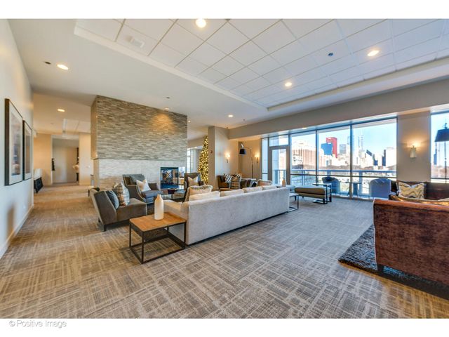 1201 S Prairie Avenue 3702, Chicago, IL 60605