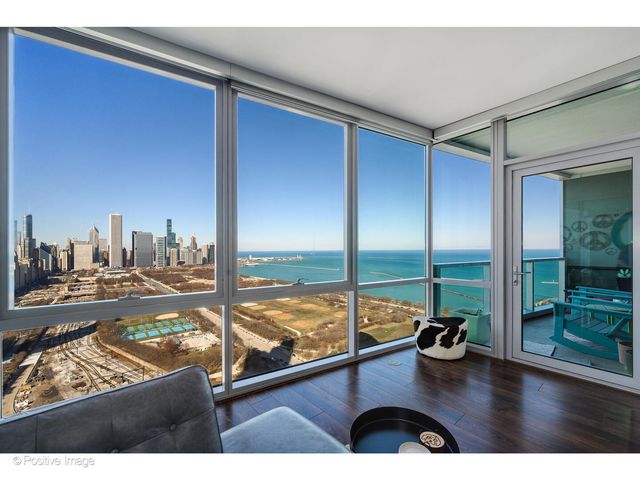 1201 S Prairie Avenue 3702, Chicago, IL 60605