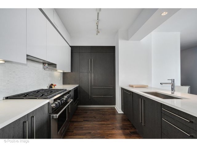 1201 S Prairie Avenue 3702, Chicago, IL 60605