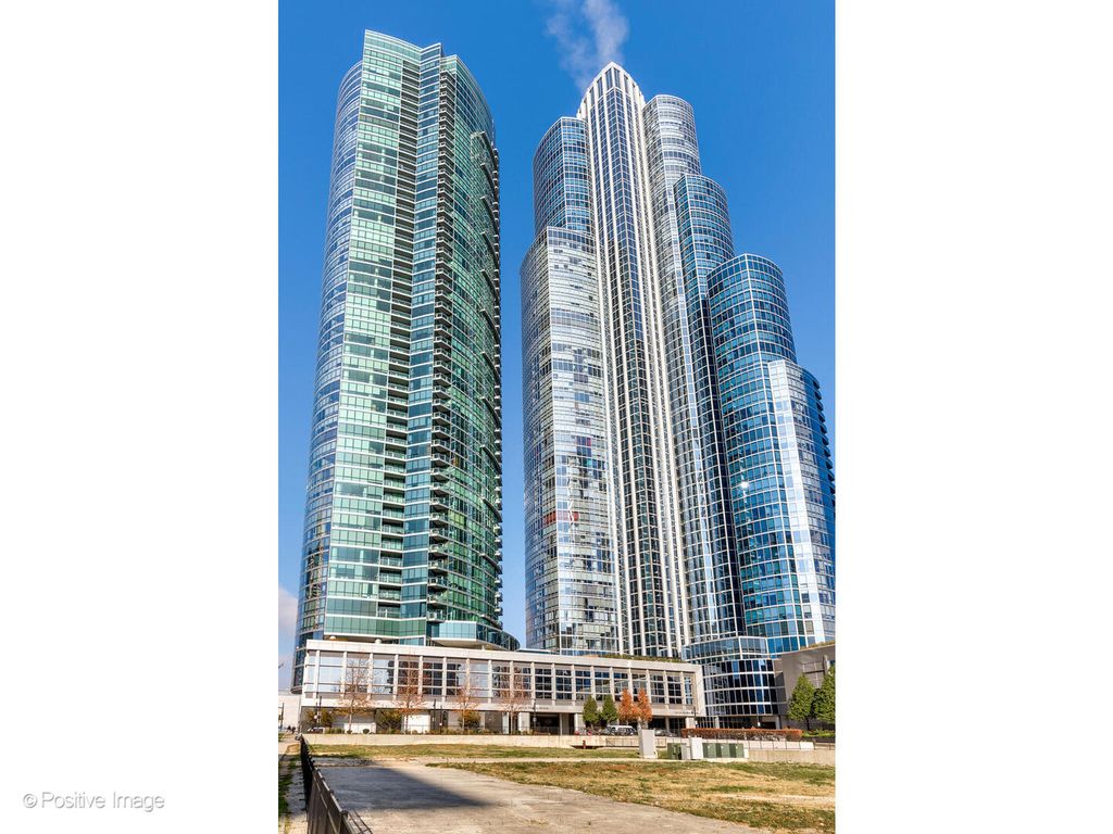 1201 S Prairie Avenue 3702, Chicago, IL 60605