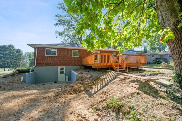 10105 Kenwood Road, Blue Ash, OH 45242