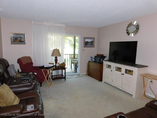 3835 Edgewater Drive, Sebring, FL 33872