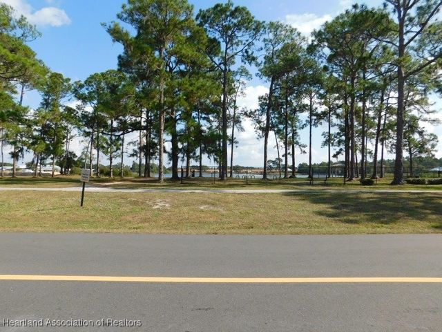 3835 Edgewater Drive, Sebring, FL 33872