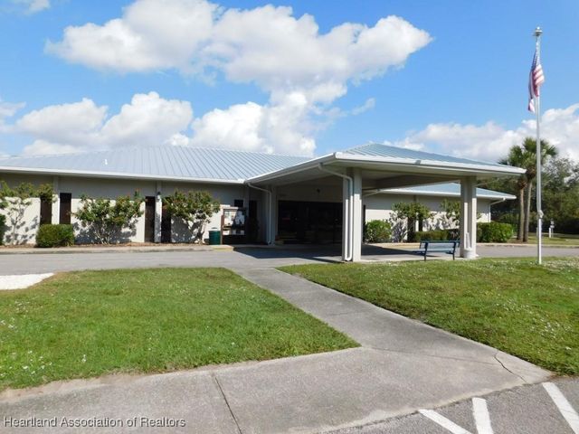 3835 Edgewater Drive, Sebring, FL 33872