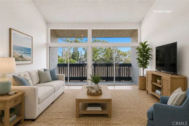 802 Camino Real 303, Redondo Beach, CA 90277