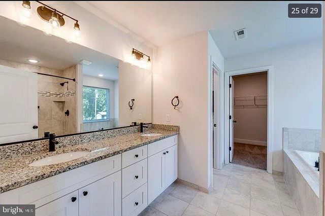 7 LIMOX LN, Fredericksburg, VA 22405