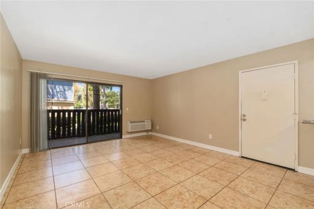 3535 Banbury 119, Riverside, CA 92505