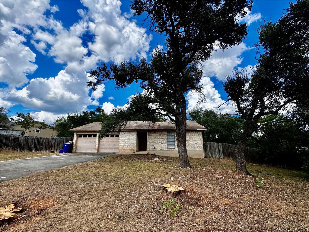 8104 Pinto PATH, Austin, TX 78736