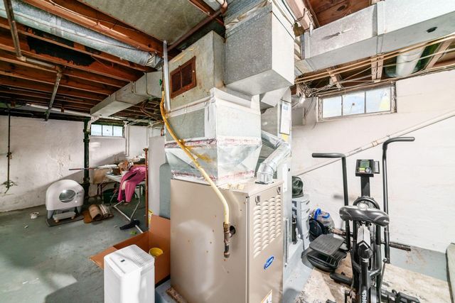 256 N Kellner Road, Columbus, OH 43209