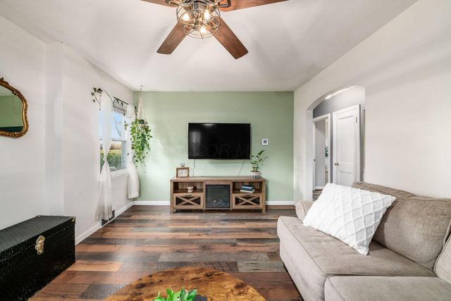 256 N Kellner Road, Columbus, OH 43209