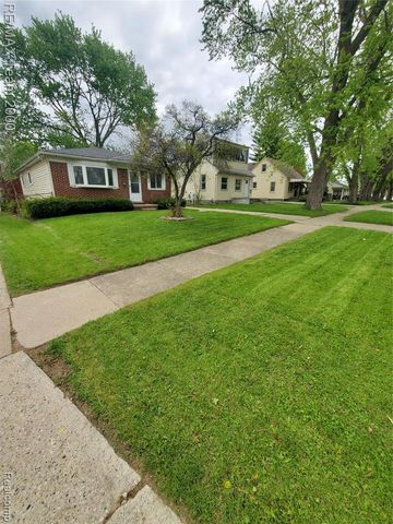 5637 Merrick Street, Dearborn Heights, MI 48125