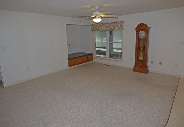 37 Los Indios Drive, Cherokee Village, AR 72529