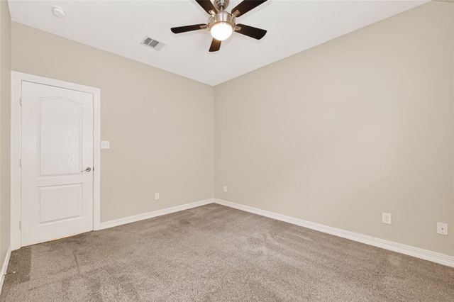 127 Monterrey Road W, Montgomery, TX 77356