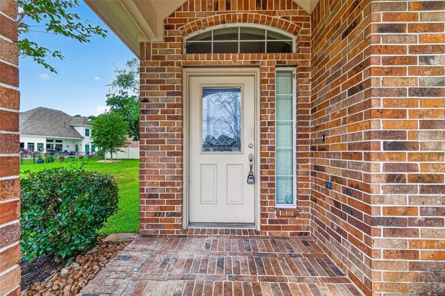127 Monterrey Road W, Montgomery, TX 77356